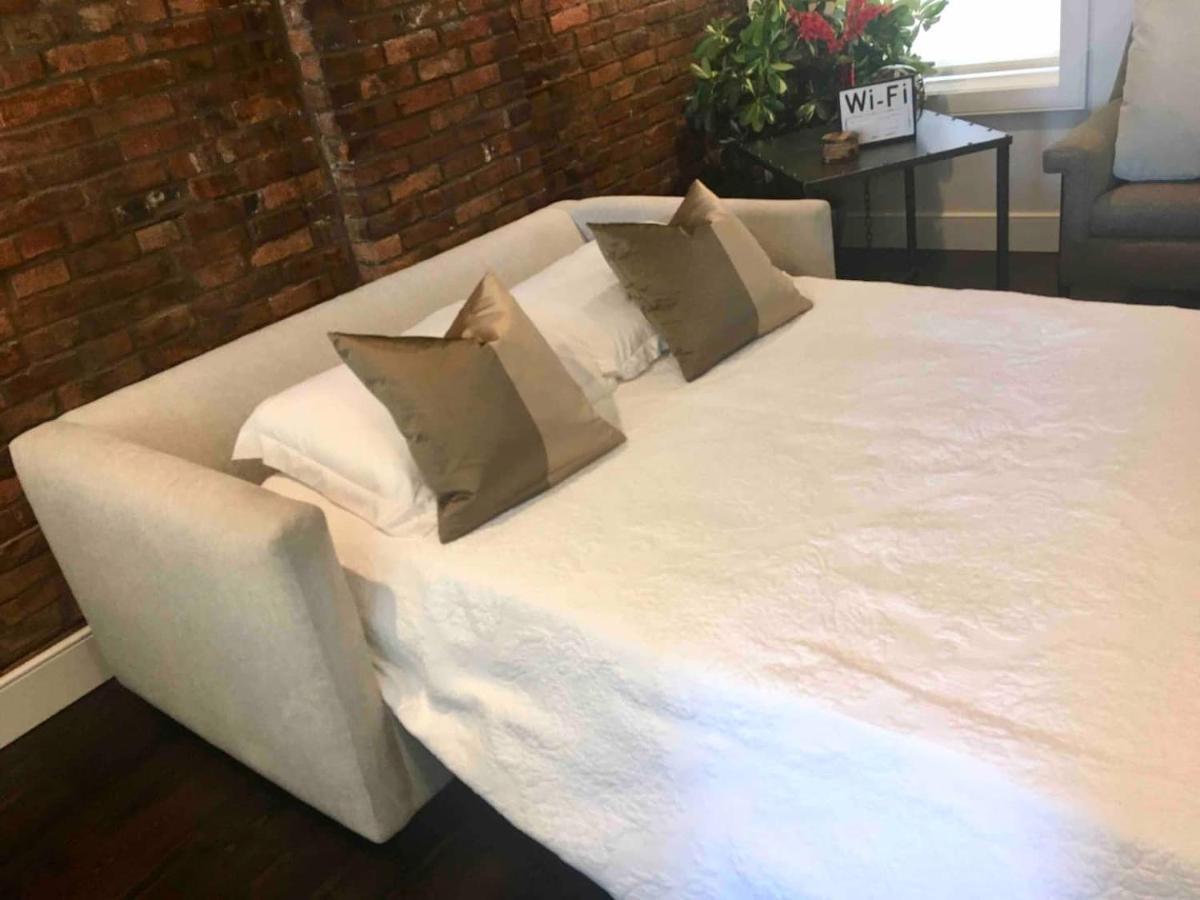 Luxury Design Focused, Detroit Themed Apt Near Downtown In The Art Districtアパートメント エクステリア 写真
