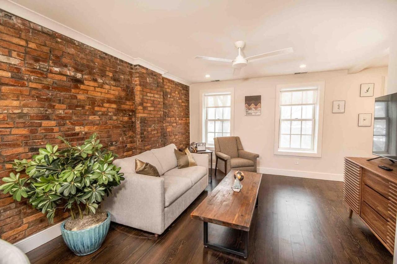 Luxury Design Focused, Detroit Themed Apt Near Downtown In The Art Districtアパートメント エクステリア 写真
